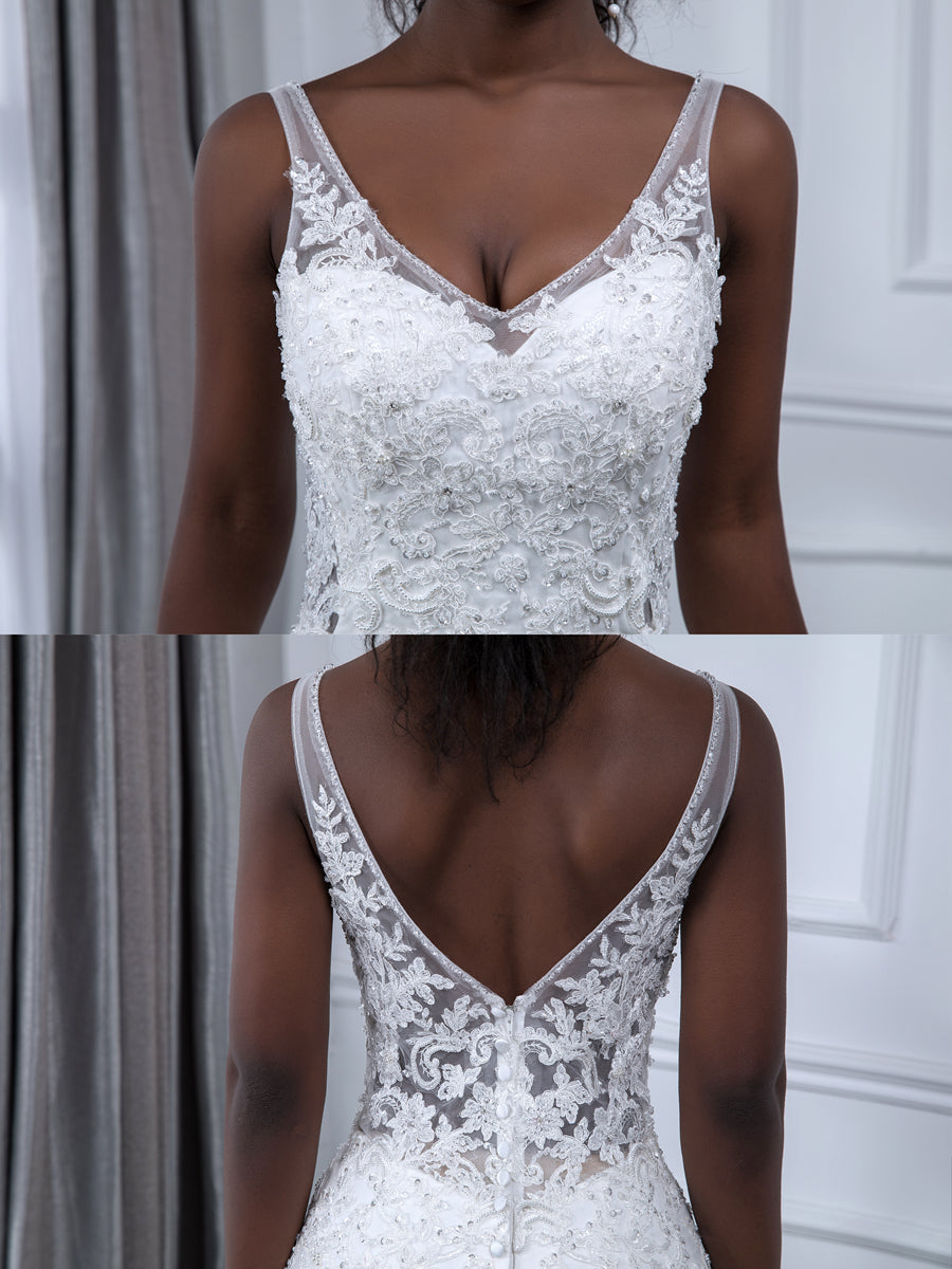 Trumpet/Mermaid V-Neck Sleeveless Wedding Dresses with Lace Appliques BabaMila