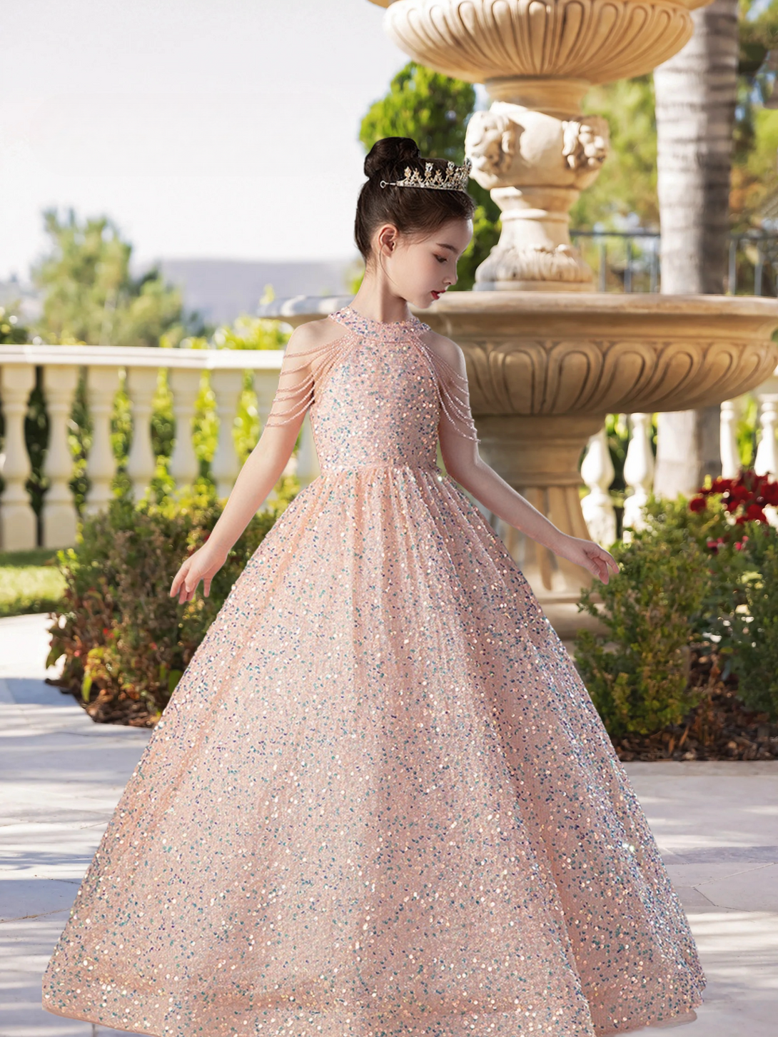 Exquisite Halter Cold Shoulder Floor-Length Sequined Lace Ball Gown/Princess With Beads/Bow Girls Gidiondress