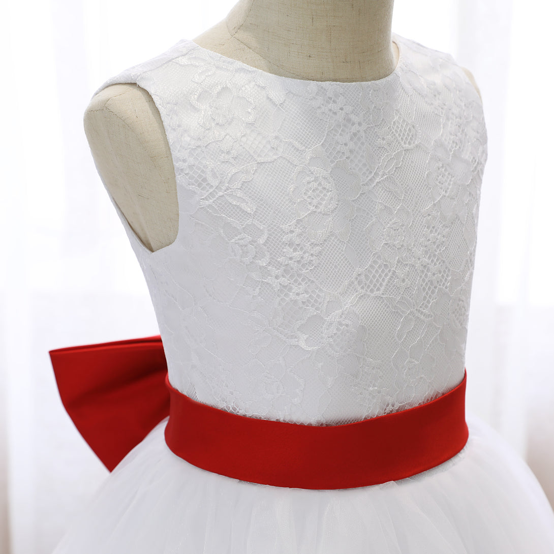 Boat Neck Sleeveless Floor-Length Lace/Satin/Tulle Ball Gown/Princess Dresses With Belt/Bow Gidiondress