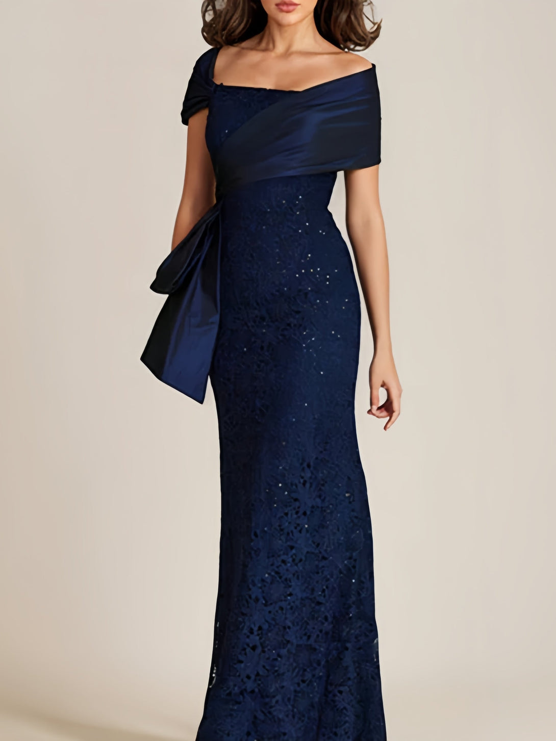 Trumpet/Mermaid Off-The-Shoulder Lace Mother Of The Bride Dresses With Applique & Beading BabaMila