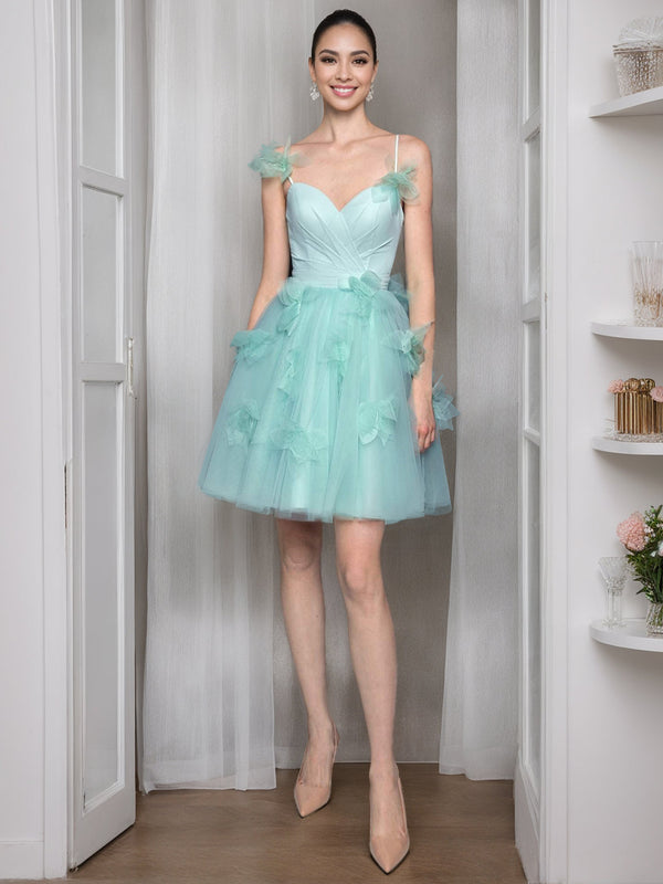 Simple A-Line/Princess Sweetheart Sleeveless Short Cocktail Dress with Floral Appliques BabaMila