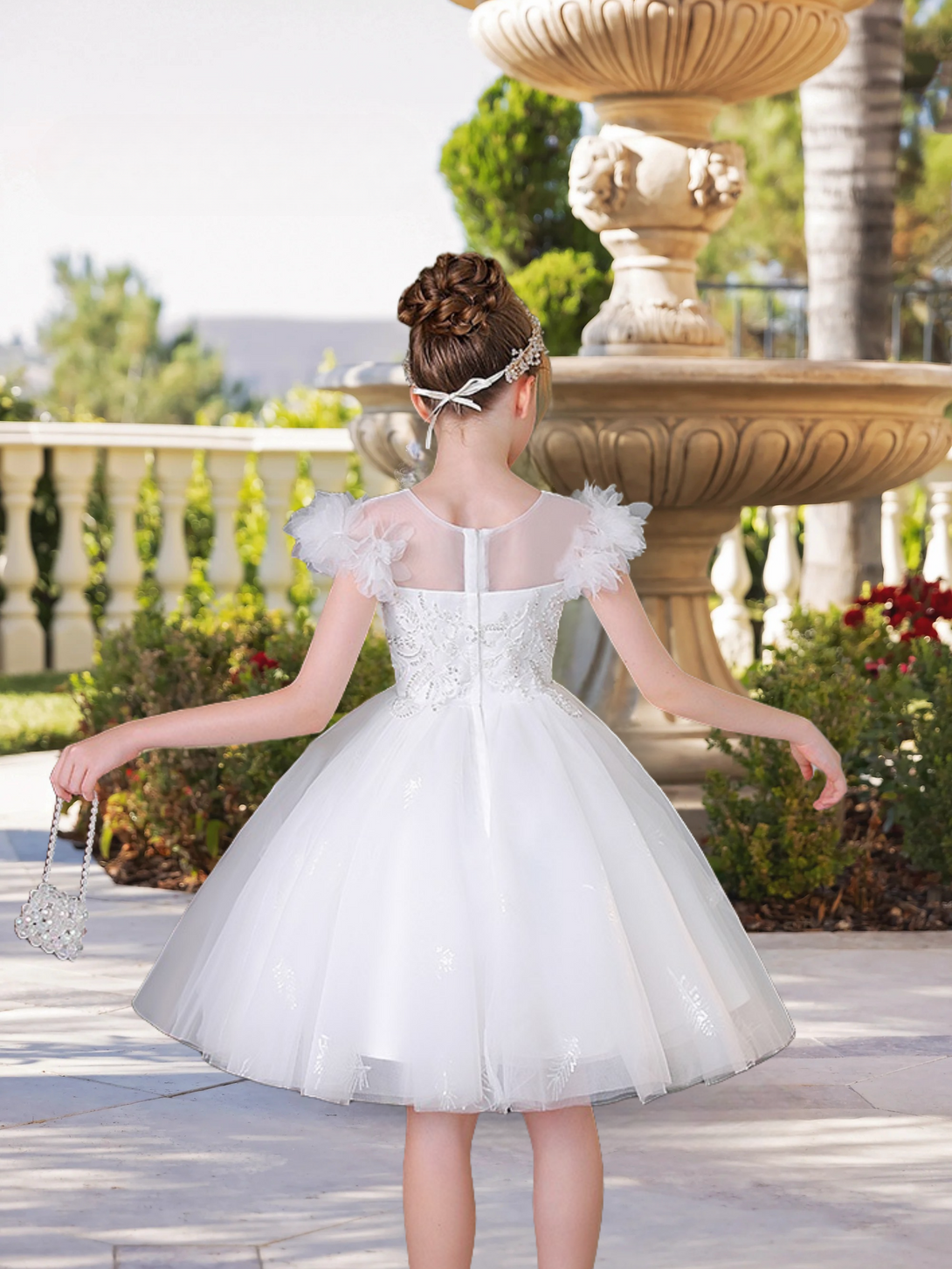 Elegant Boat Neck Flutter Straps Knee-Length Lace/Tulle Flower Girl Dresses With Appliques/Beads Girls Gidiondress