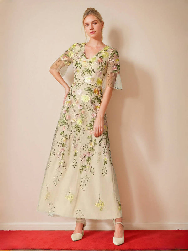A-Line/Princess V-Neck Short Sleeves Floral Mother Of The Bride Dresses With Embroidery BabaMila