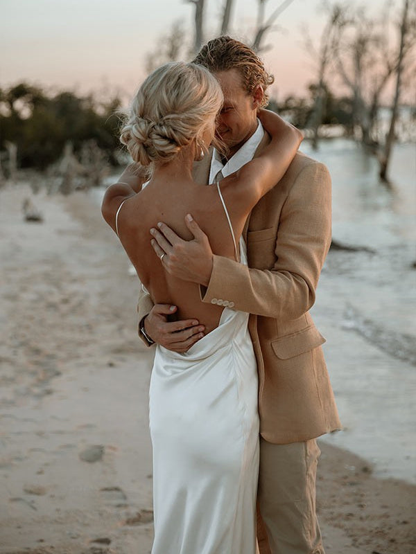 Sheath / Column Spaghetti Straps V Neck Sleeveless Sweep Train Wedding Dress BabaMila