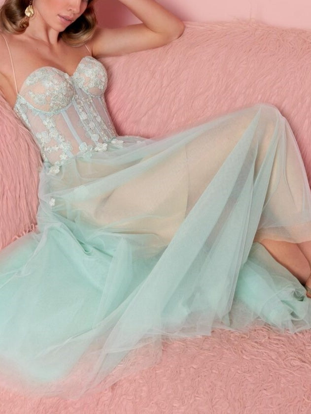 A-Line/Princess Tulle Strapless Sleeveless Tea-Length Cocktail Dress with Applique BabaMila