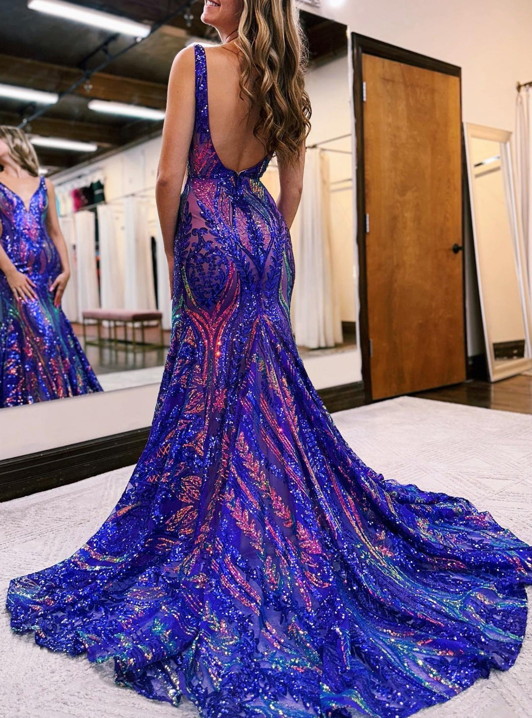 Purple Trumpet/Mermaid V-Neck Sleeveless Floor-length Long Prom Dresses with Sequins BabaMila