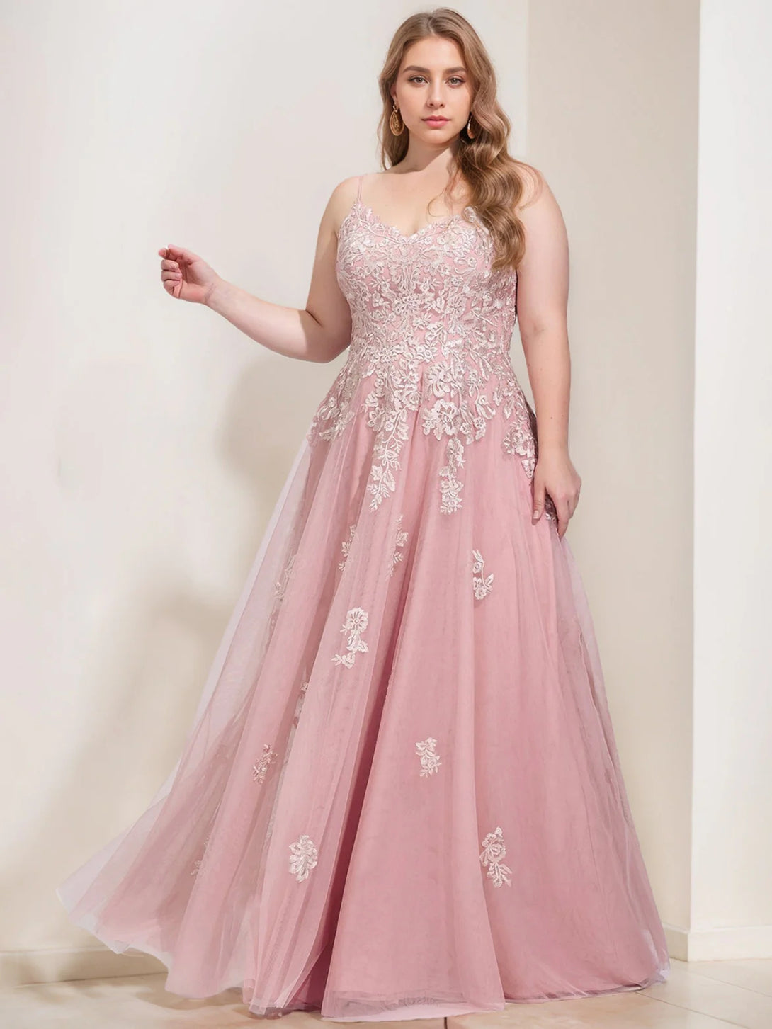Ball Gown V-Neck Spaghetti Straps Sleeveless Floor-Length Tulle Plus Size Prom Dresses with Sequins BabaMila