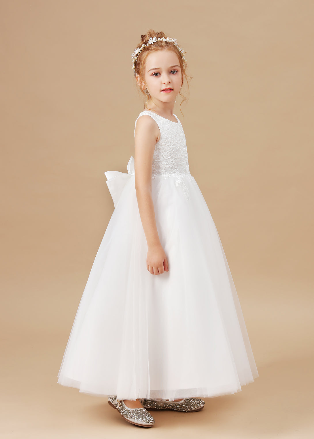 Scoop Neck Sleeveless Satin/Lace/Tulle Ivory Floor-Length Flower Girl Dresses/First Communion Dress With Appliques/Bow Girls Gidiondress
