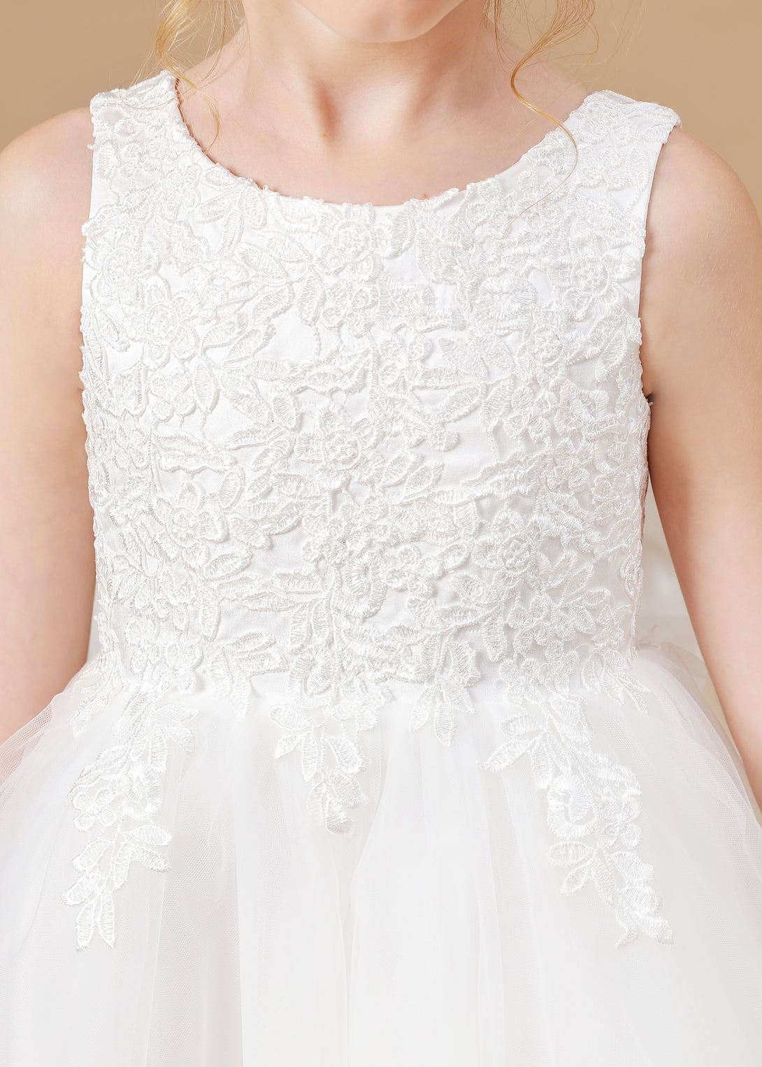 Scoop Neck Sleeveless Satin/Lace/Tulle Ivory Floor-Length Flower Girl Dresses/First Communion Dress With Appliques/Bow Girls Gidiondress
