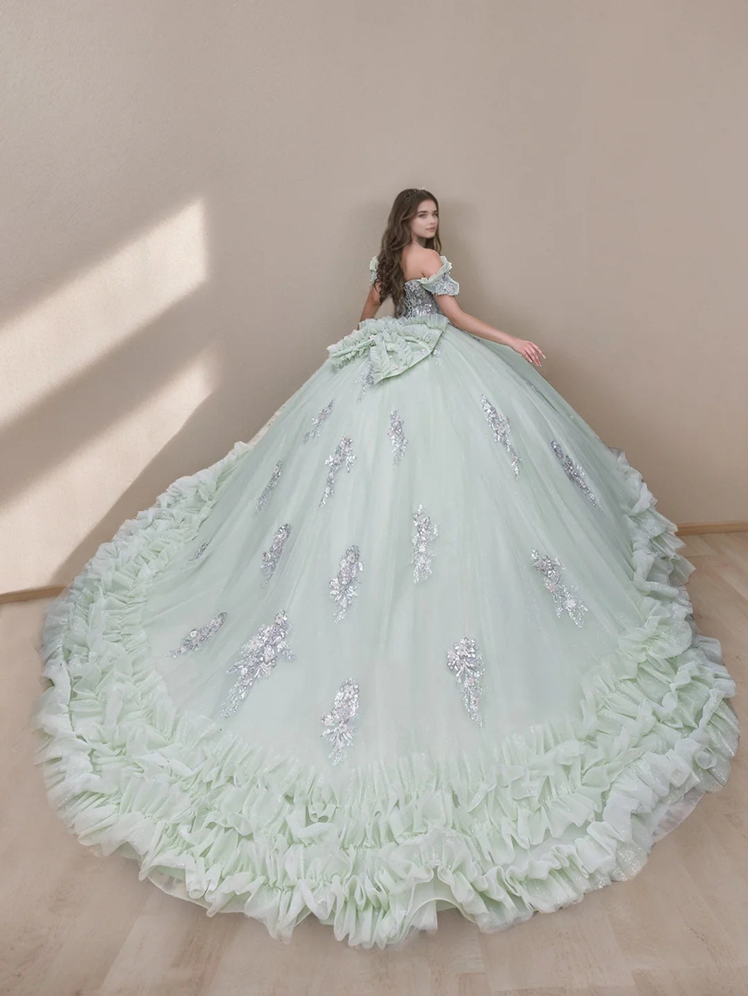 Ball Gown Sweetheart Sleeveless Floor-length Tulle Long Prom Dresses with Lace Appliques BabaMila