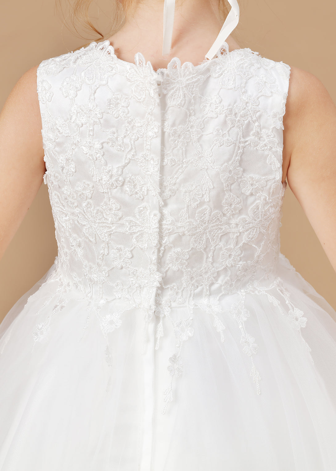 Scoop Neck Sleeveless Lace/Tulle Ivory Cute Floor-Length Flower Girl Dresses/First Communion Dress With Appliques Girls Gidiondress