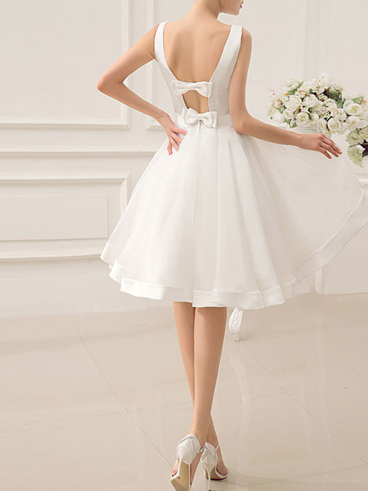 A-Line/Princess Scoop Knee-Length Bowknot Wedding Dress BabaMila