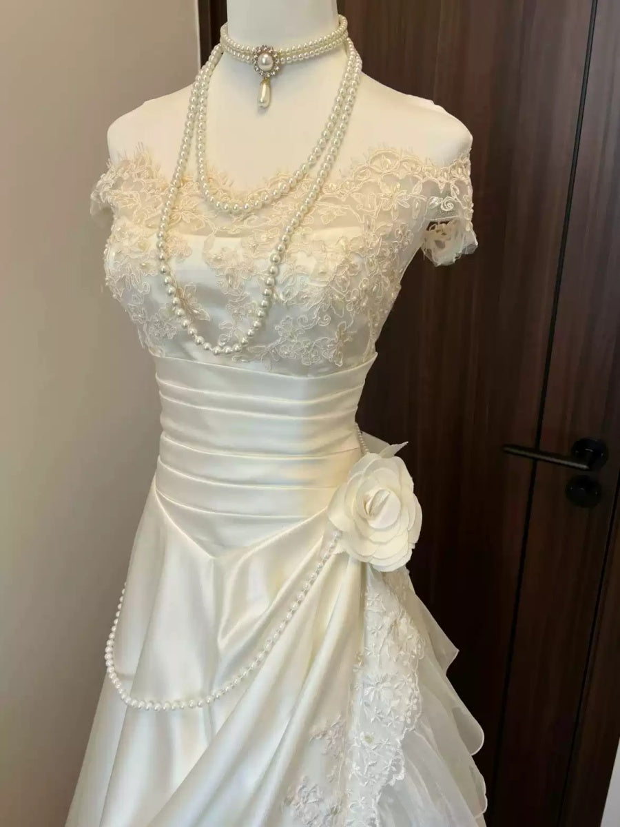 A-line/Princess Off-the-shoulder Ruched Wedding Dresses with Appliques/Pearls/Tulle BabaMila