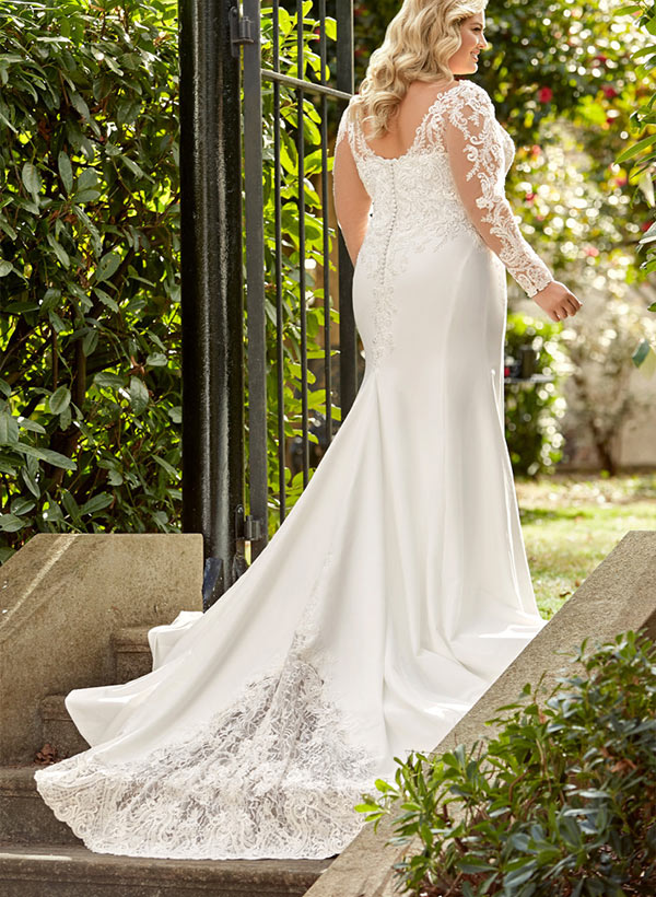 Trumpet/Mermaid V-Neck Long Sleeves Plus Size Lace Wedding Dress with Applique BabaMila