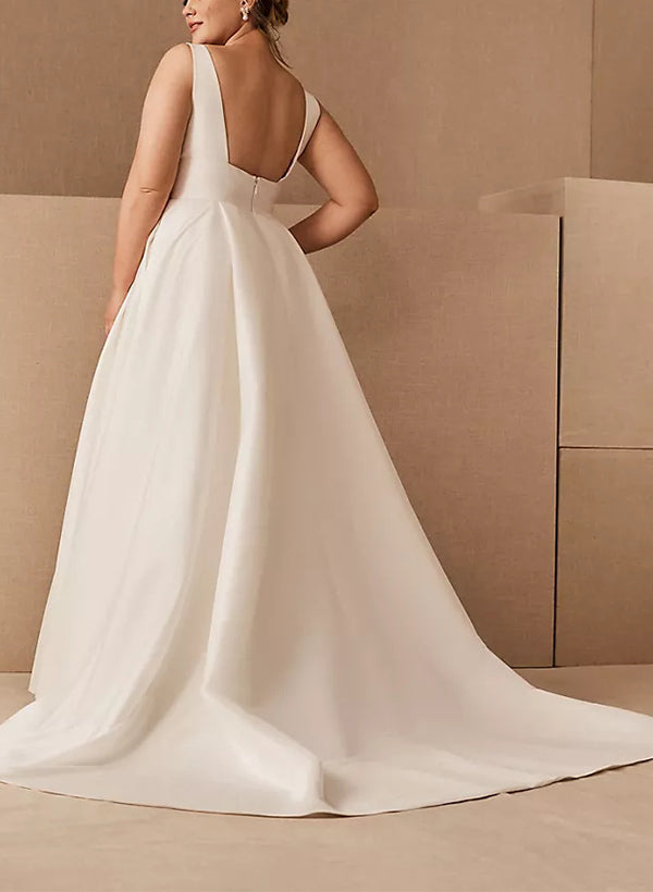 A-Line/Princess V-Neck Plus Size Wedding Dress with Pockets BabaMila