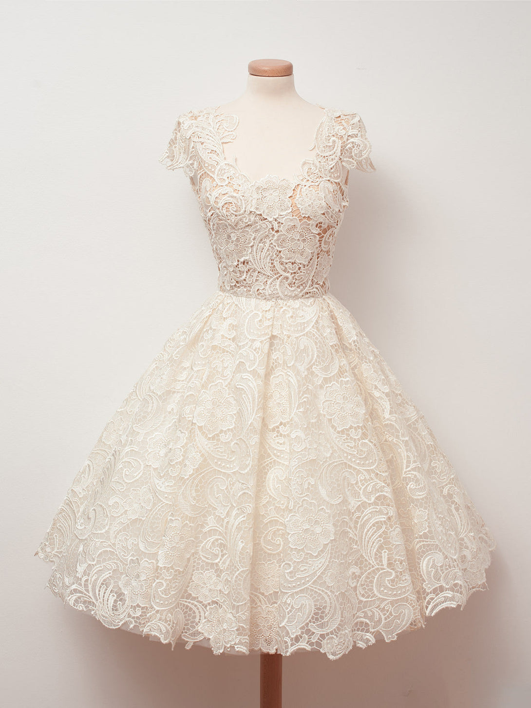 Homecoming Dress V-neck Lace Ivory Short Prom Dress Party Dress Homecoming Dress BabaMila