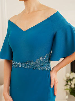 Sheath/Column Off-The-Shoulder Mother Of The Bride & Groom Dresses With Appliques & Split Side BabaMila