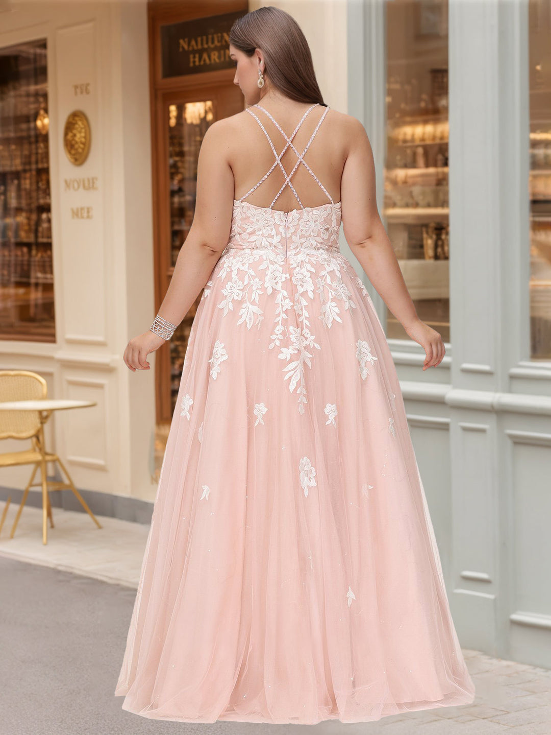 Ball Gown Square Neck Spaghetti Straps Sleeveless Floor-Length Floral Lace Tulle Plus Size Prom Dresses with Appliques BabaMila
