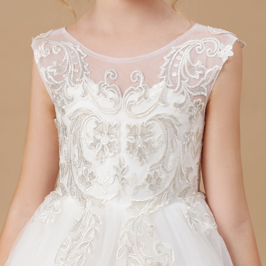 Ball Gown/Princess Sleeveless Scoop Neck Floor-Length Ivory Court Train Lace/Tulle Flower Girl Dresses/First Communion Dress With Applique Girls Gidiondress