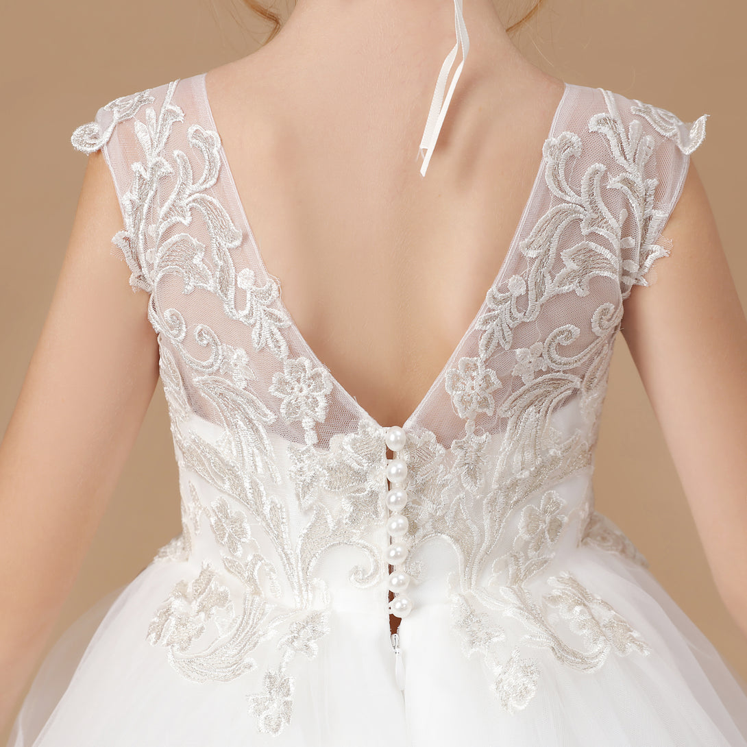Ball Gown/Princess Sleeveless Scoop Neck Floor-Length Ivory Court Train Lace/Tulle Flower Girl Dresses/First Communion Dress With Applique Girls Gidiondress