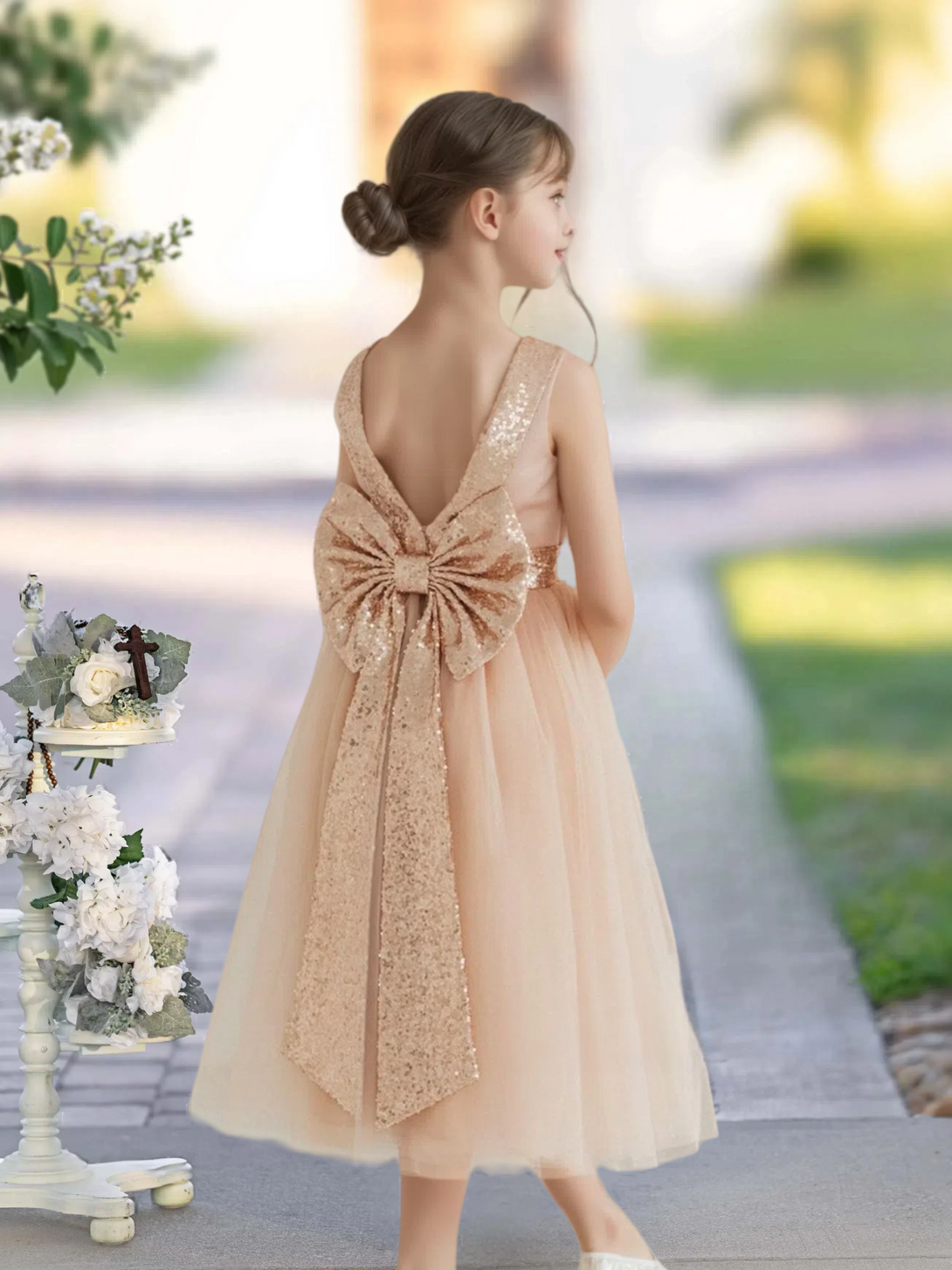 A-Line Scoop Neck Classic Sleeveless Tea-Length Sequins/Satin/Tulle Girls Birthday Dresses With Belt/Bow Gidiondress