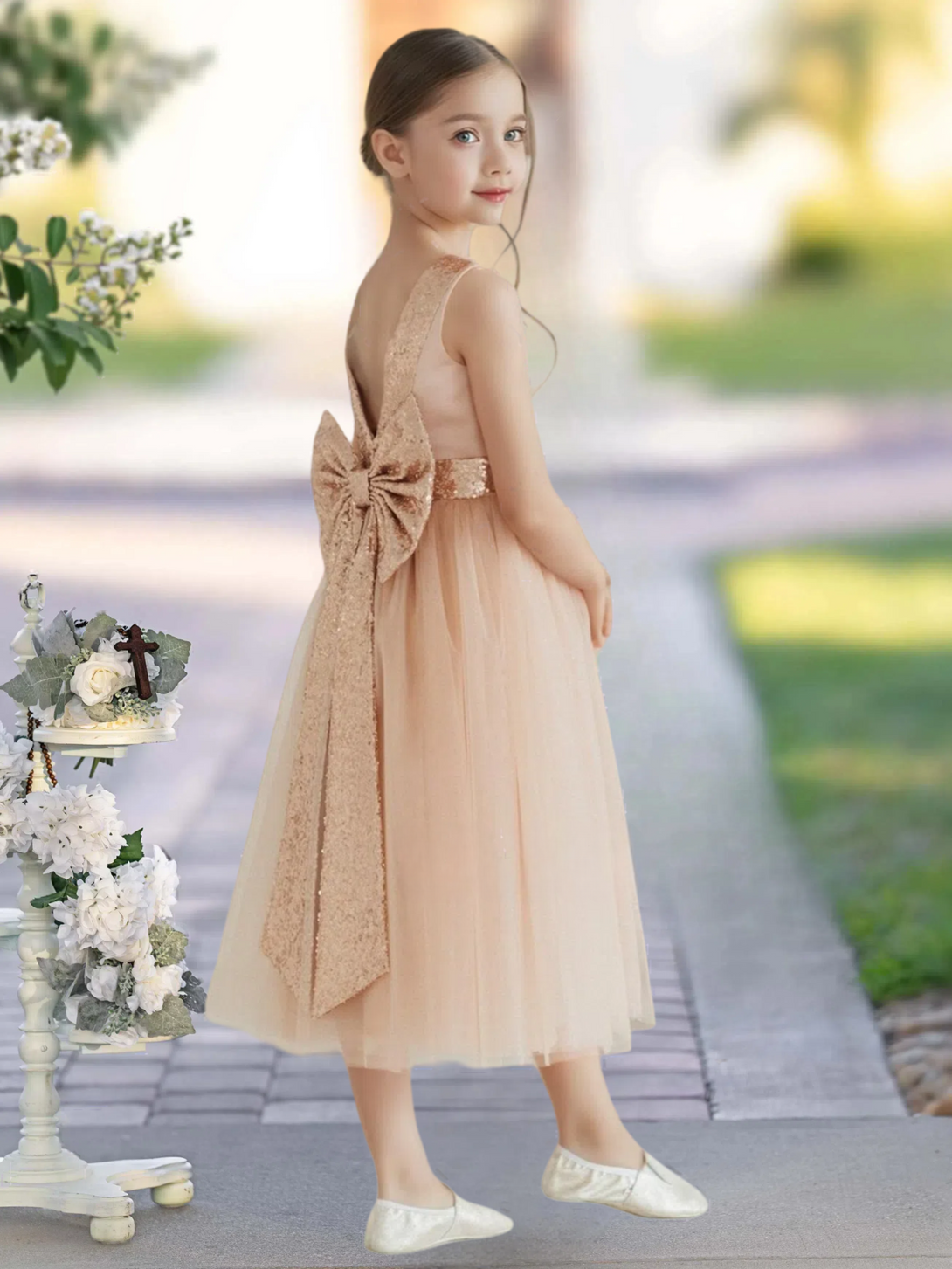 A-Line Scoop Neck Classic Sleeveless Tea-Length Sequins/Satin/Tulle Girls Birthday Dresses With Belt/Bow Gidiondress