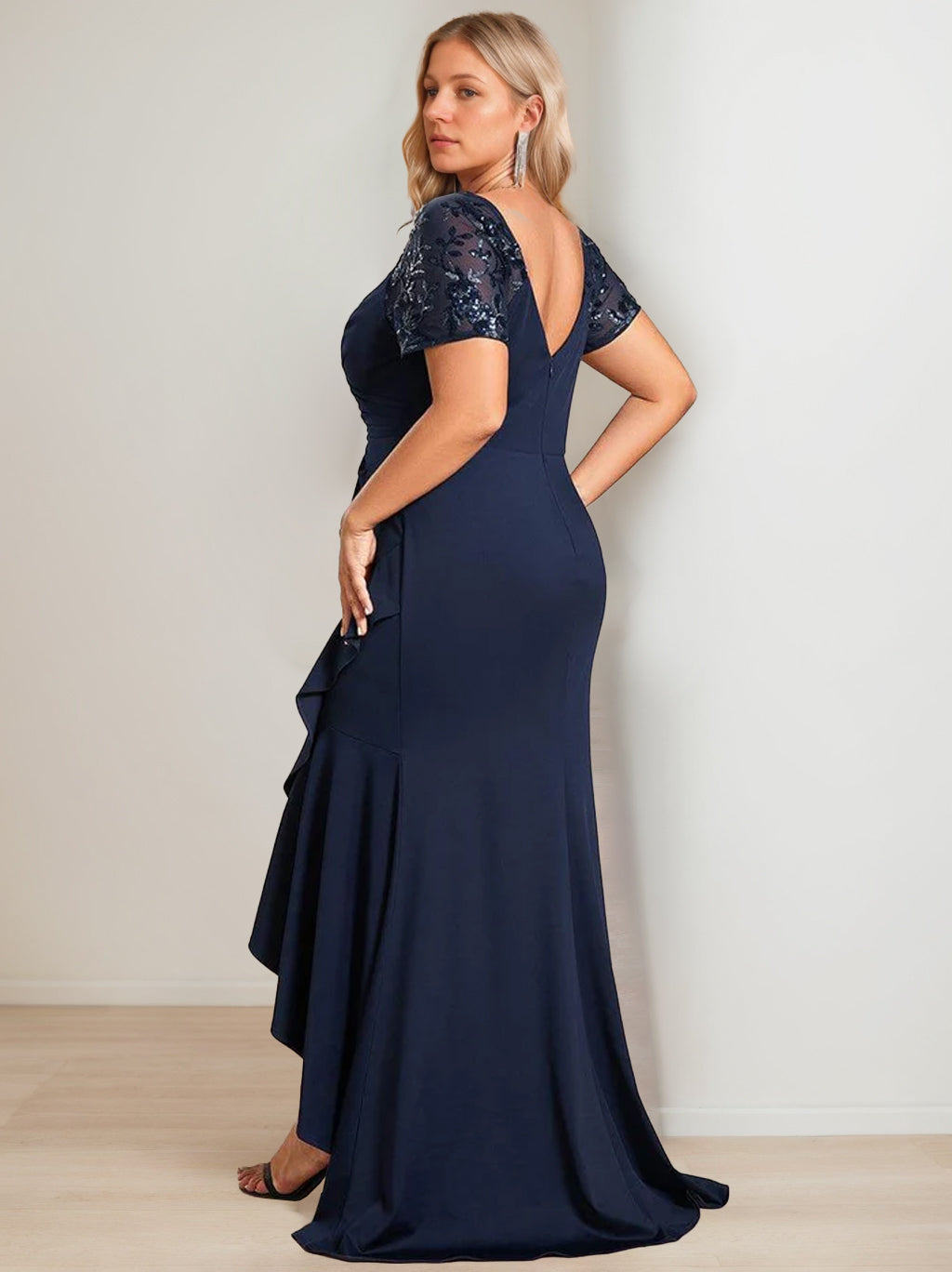 Sheath/Column V-Neck Short Sleeves Asymmetrical Plus Size Mother Of The Bride Dresses With Sequins BabaMila