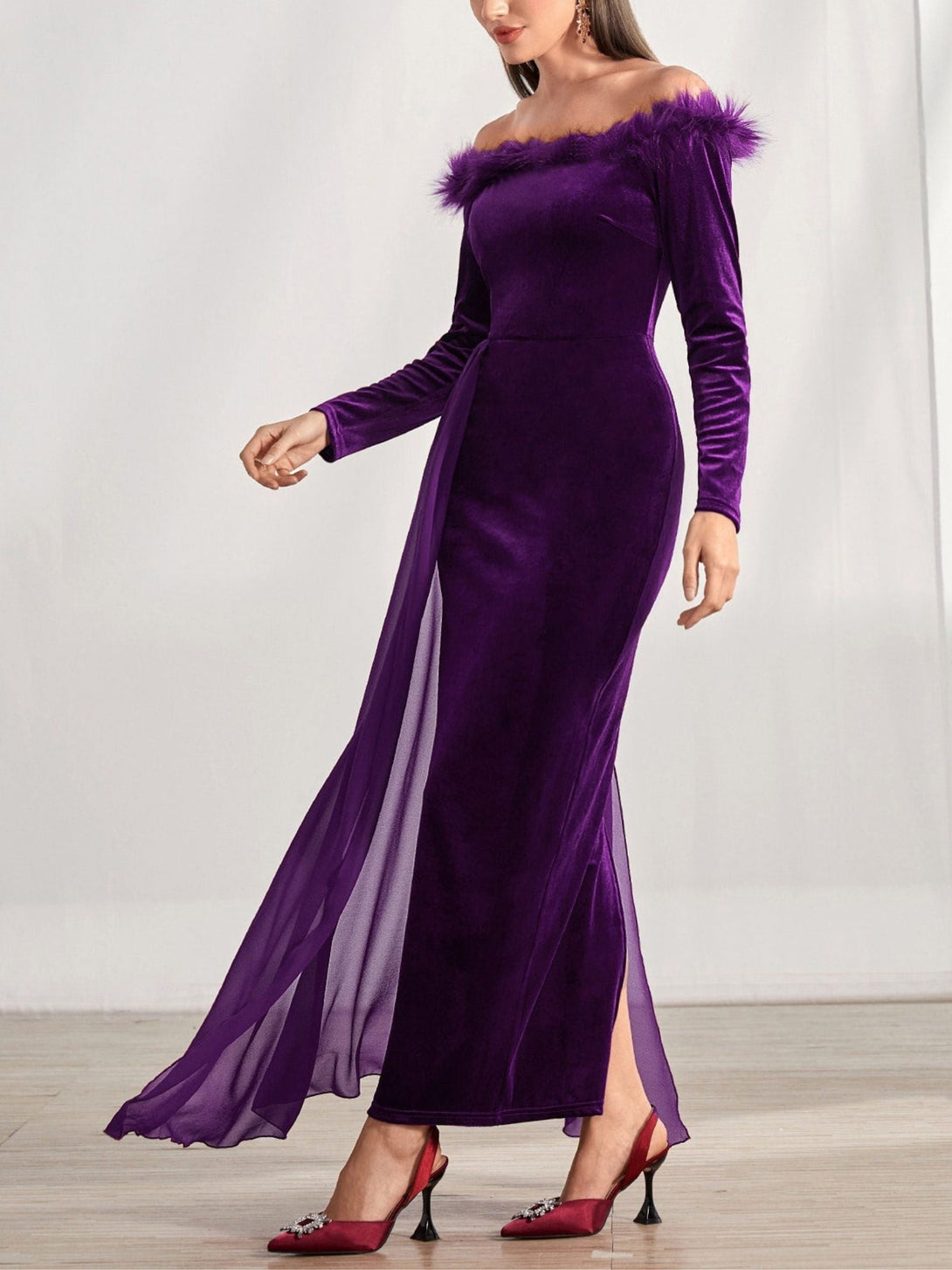 Sheath/Column Off-The-Shoulder Long Sleeves Asymmetrical Mother Of The Bride & Groom Dresses With Feather BabaMila