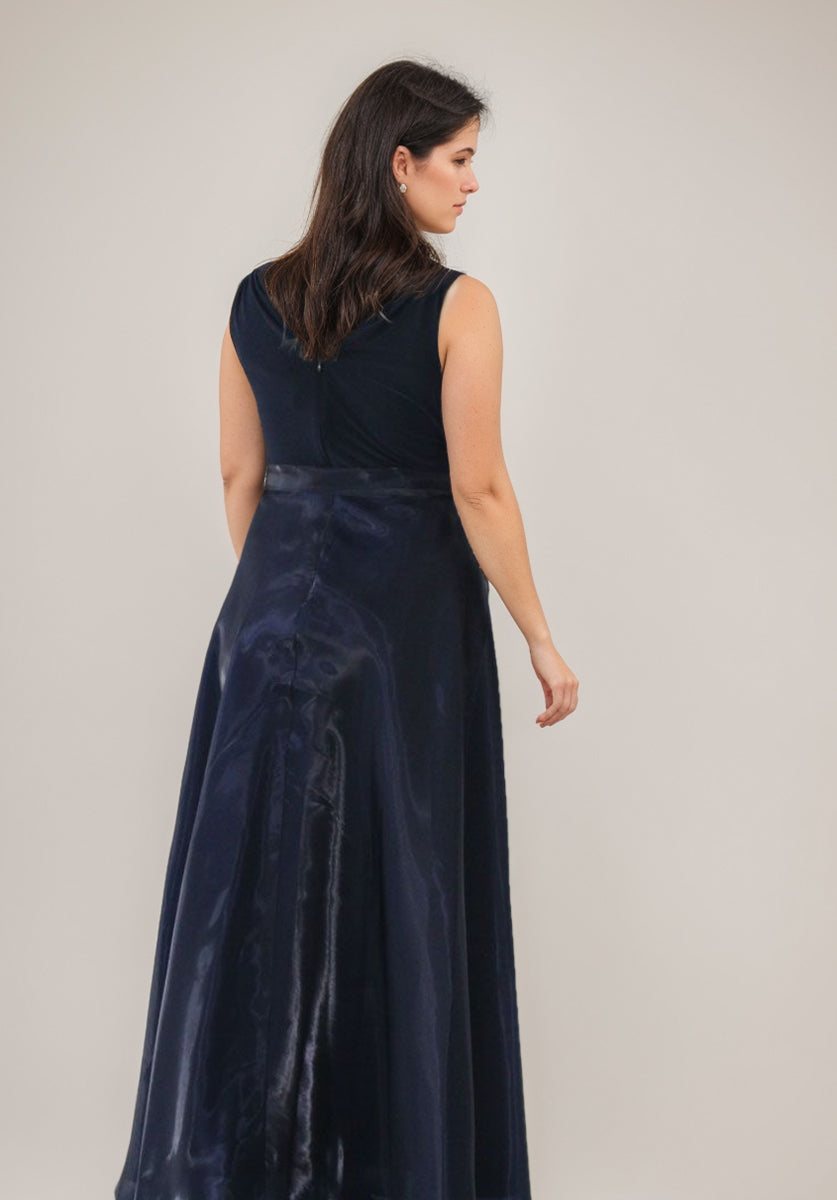A-Line/Princess V-Neck Sleeveless Floor-Length Plus Size Mother Of The Bride Dresses With Bow BabaMila