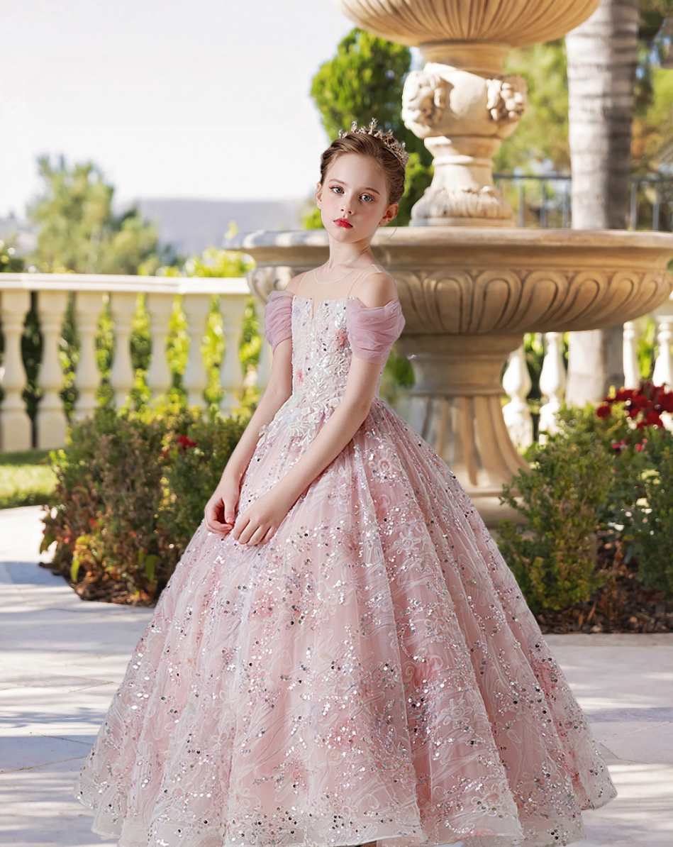 Dazzling Scoop Neck Cold Shoulder Floor-Length Tulle/Lace/Sequins Ball Gown/Princess With Appliques Girls Gidiondress