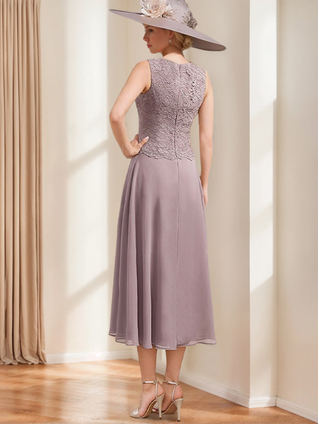 A-Line/Princess Scoop Sleeveless Tea-Length Mother Of The Bride Dresses With Jacket & Lace Appliques BabaMila