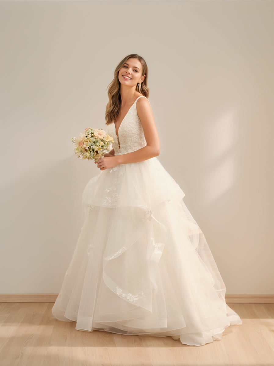 Ball Gown V-Neck Sleeveless Ivory Tulle Wedding Dresses with Lace Appliques BabaMila