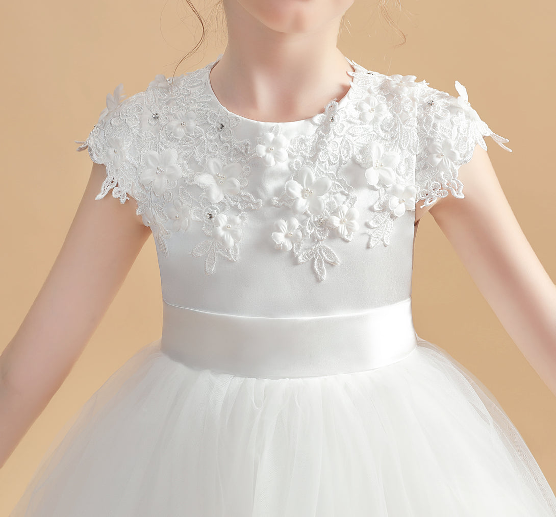 Ball Gown/Princess Cap Sleeve Scoop Neck Floor-Length Tulle/Satin/Lace Flower Girl Dresses/First Communion Dress With 3D Flower/Appliques Girls Gidiondress