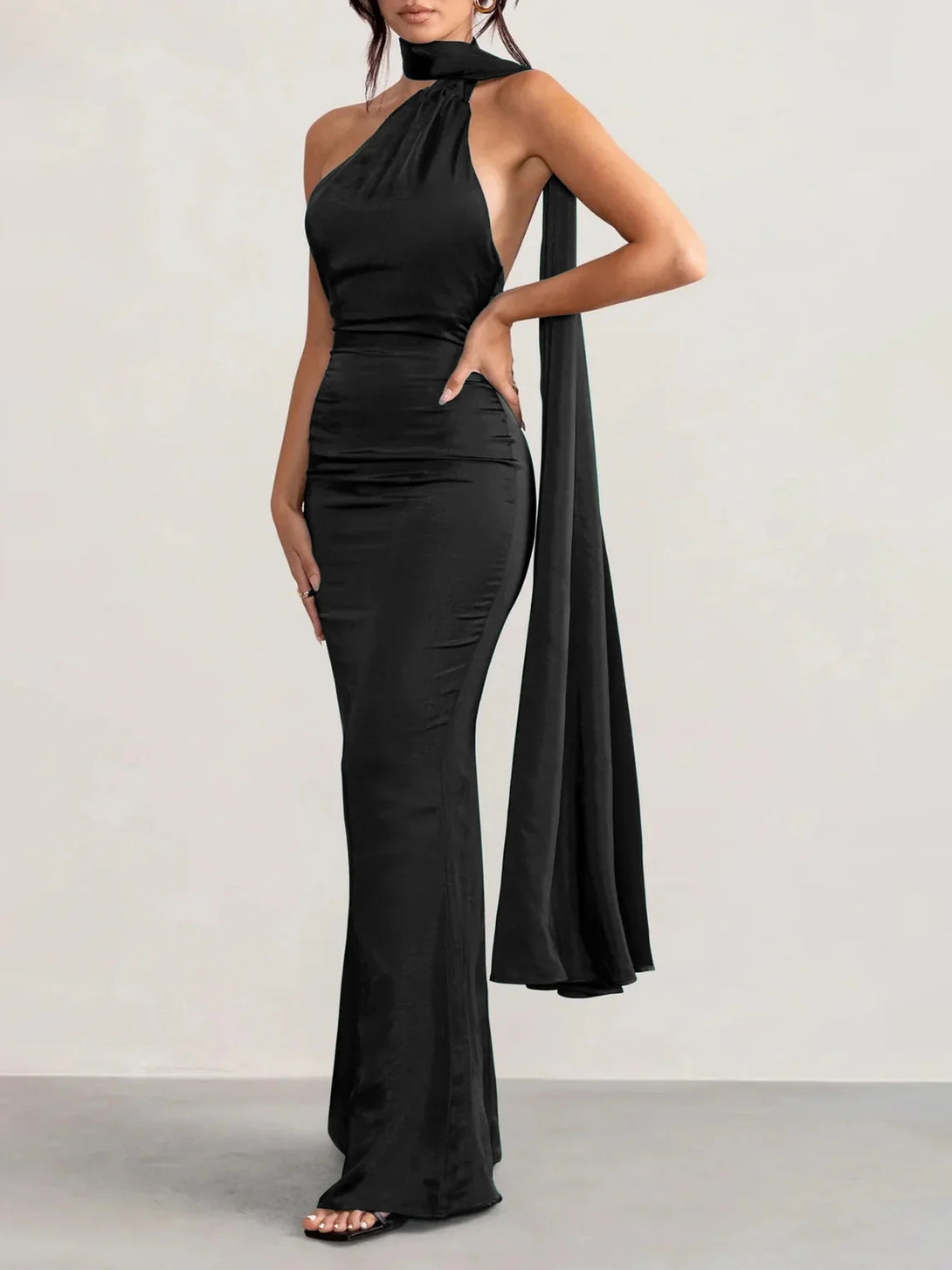 Sheath/Column Halter Floor-length Prom Dresses BabaMila