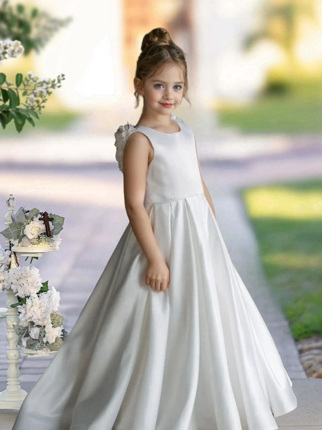 Flower Girl Dresses A-Line Sleeveless Floor-Length Satin First Communion Dresses 3D Flower Girls Gidiondress